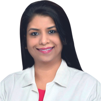 Dr. Tulika Chauhan best lasik surgeon in delhi
